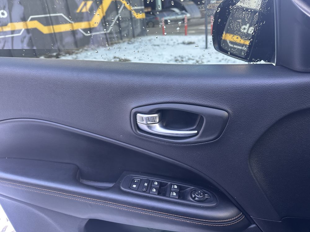 Jeep Compass Limited