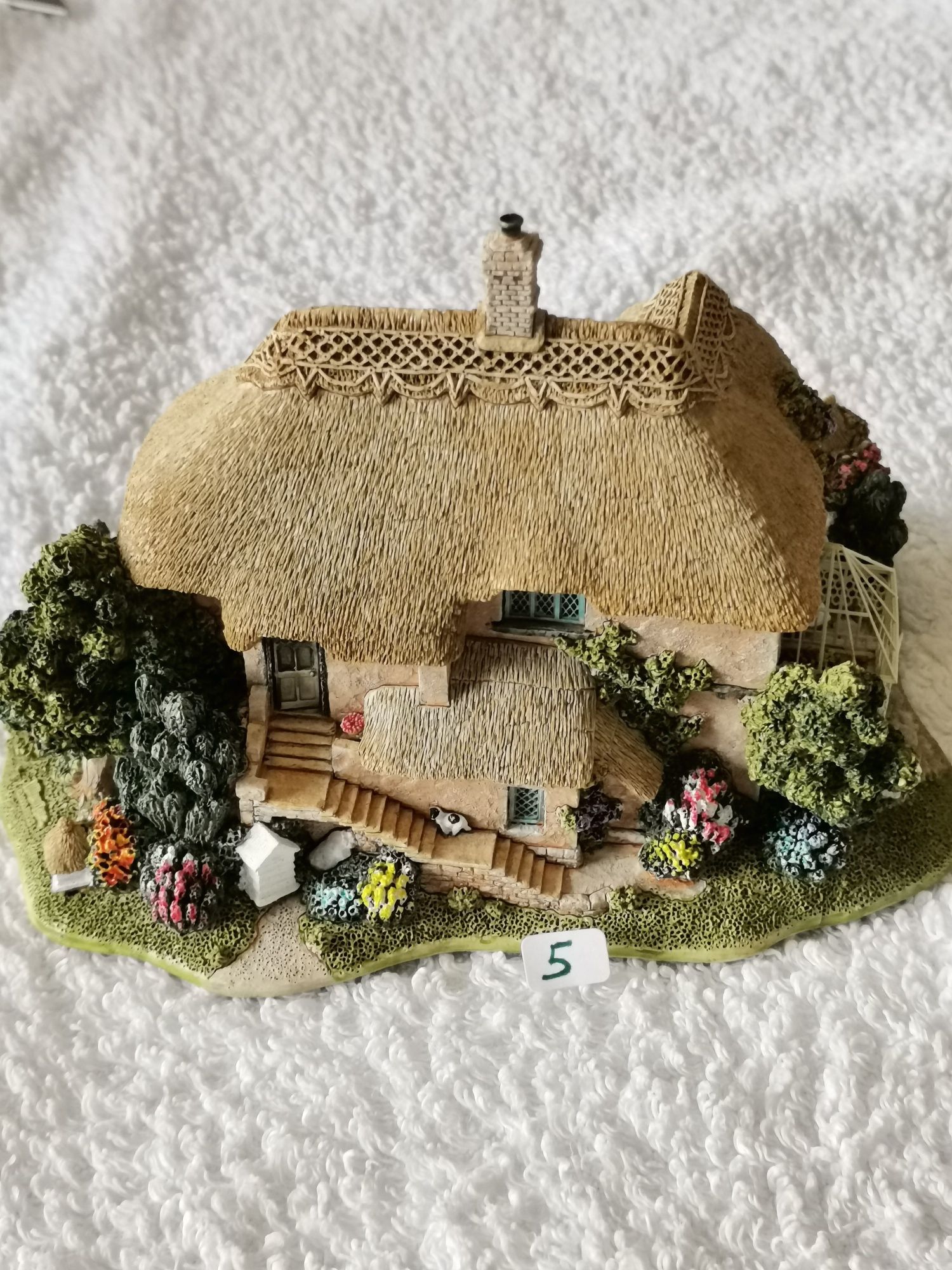 Lilliput Lane 2000