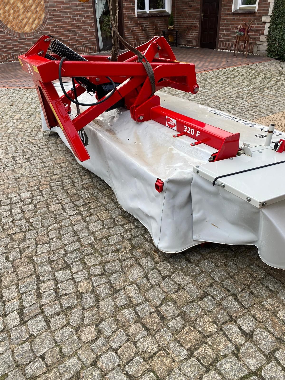 Lely splendimo  320F kosiarka dyskowa czołowa, siano