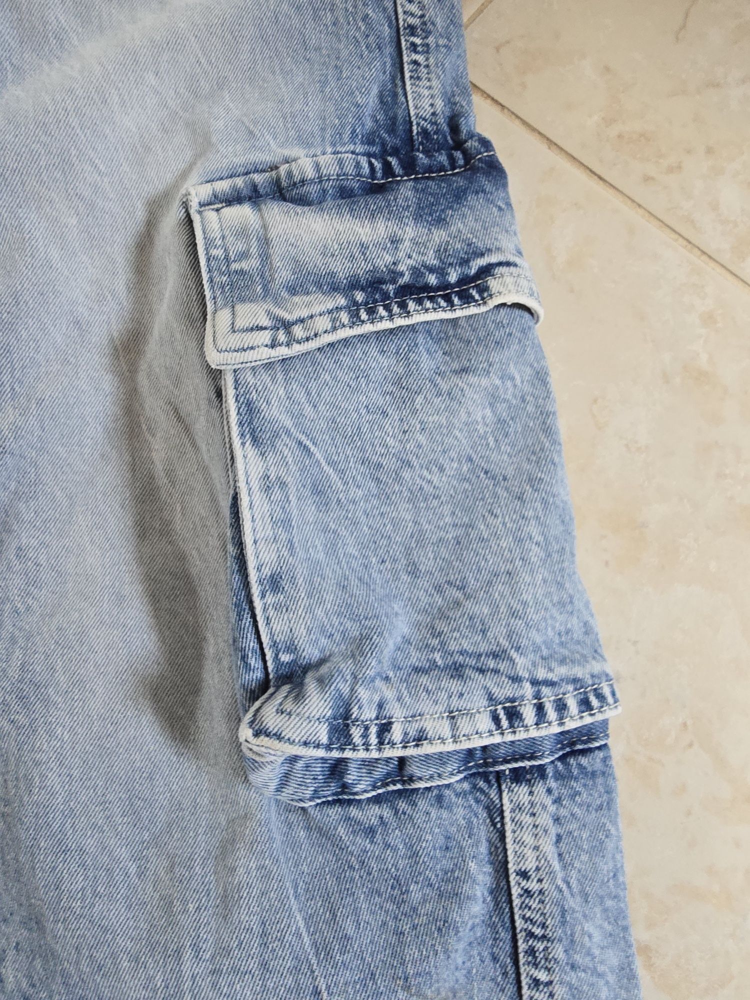 Modne jeansy szerokie rozmiar 140/ H&M