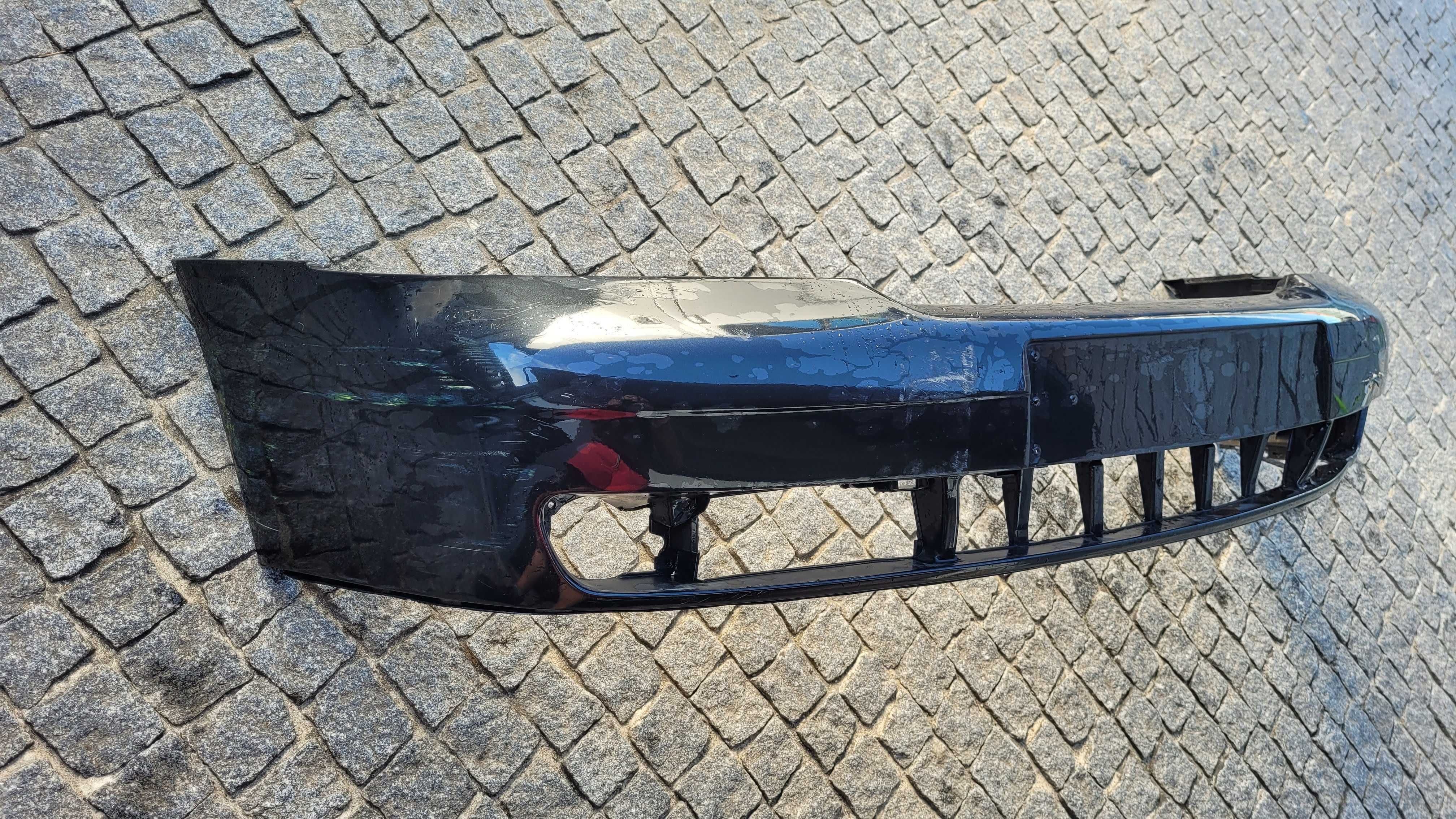 AUDI A4 B5 (8D)- Para-choques ORIGINAL Facelift Com Ligeiro Dano