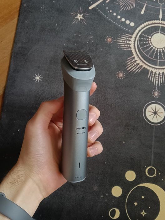 Тример Philips 5000