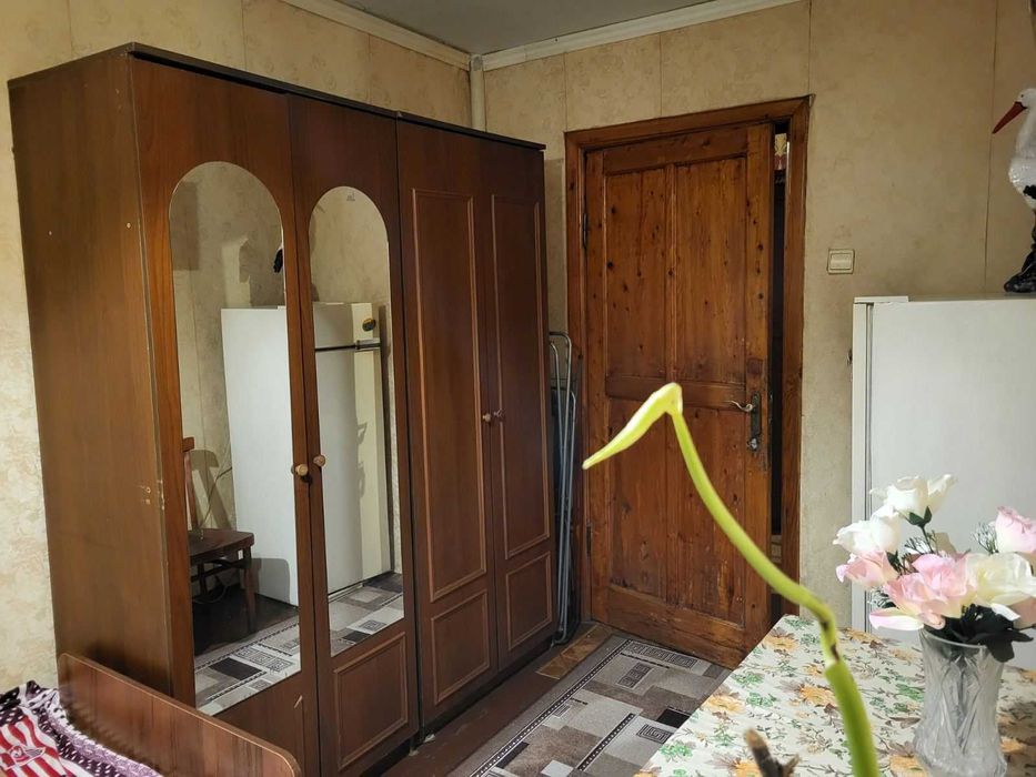 Здам кінату 10кв.м. на вул.Шклярука/пл.Толбухіна