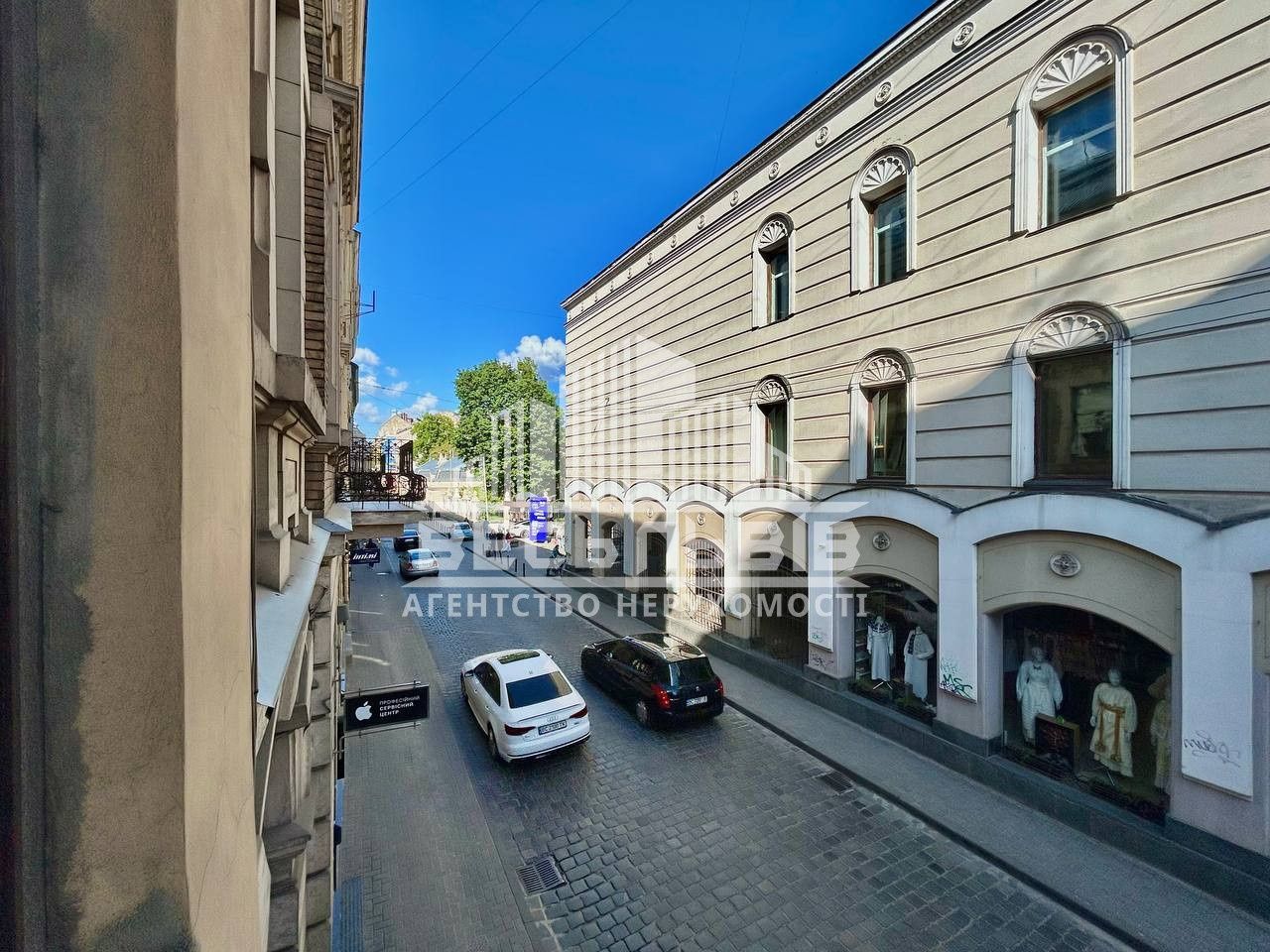 Продаж квартири в центрі, вул. Коперника ( Палац Потоцьких )