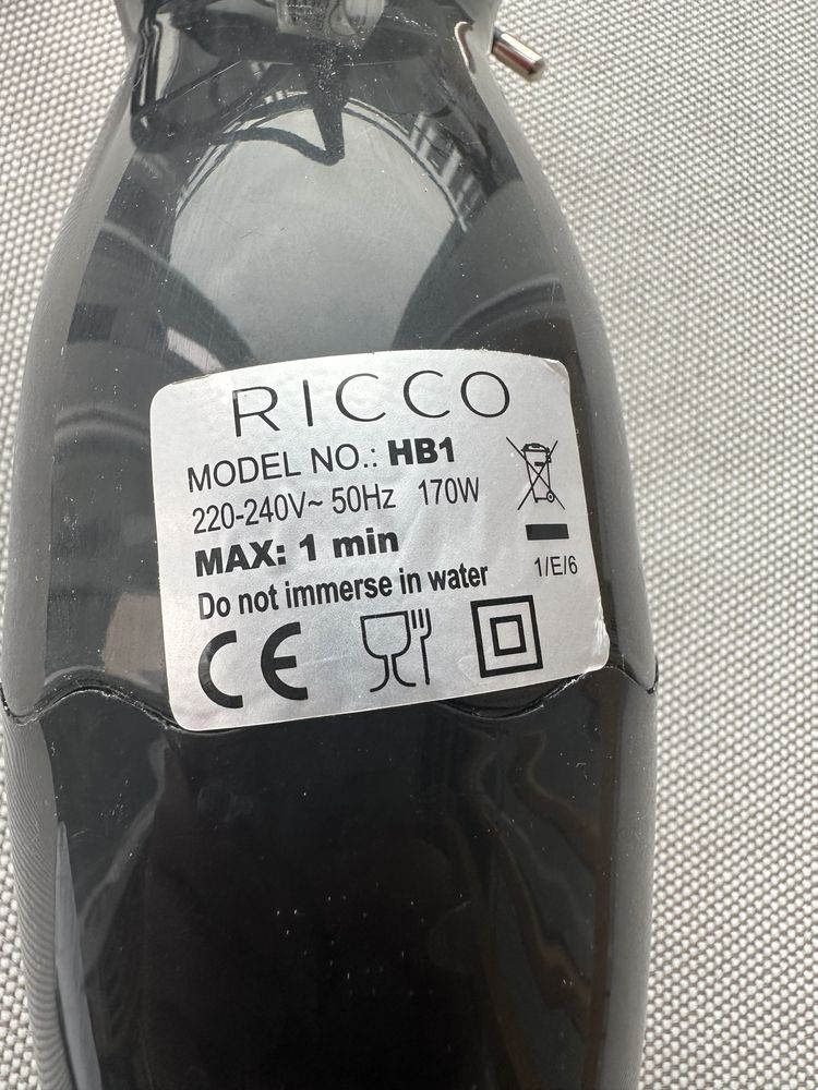 Blender ręczny Ricco