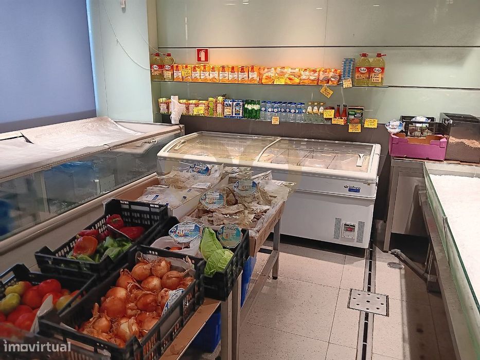 Trespasse de Peixaria na Areosa