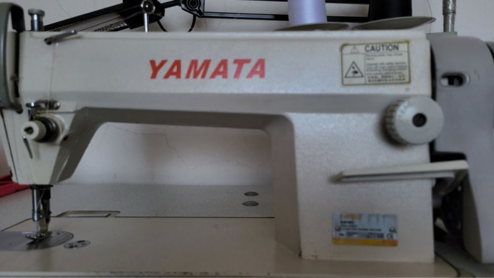 Швейна машинка YAMATA(3) Гарний технічний стан.