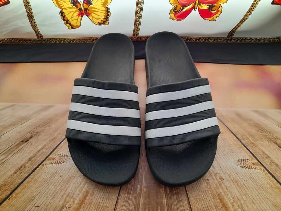 Adidas пляжні шльопанці сланці босоніжки унісекс