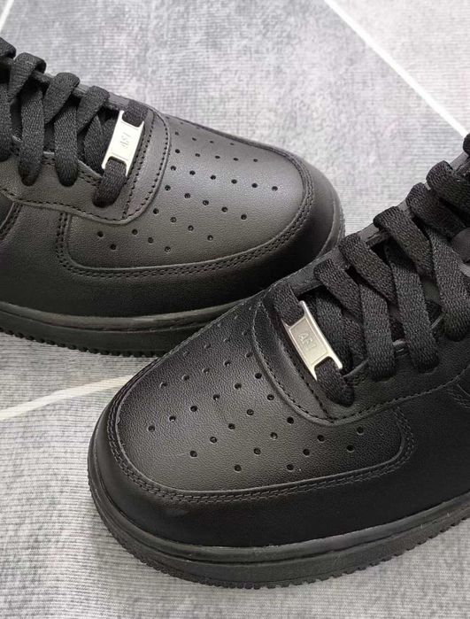 Buty meskie Trampk Nike Air Force 1 Low '07 Black R.42