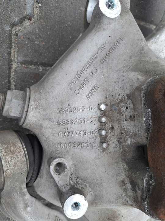 BMW 4 G26 Поворотній кулак лівий 6893259 6893259-02 6893259-02 6897743