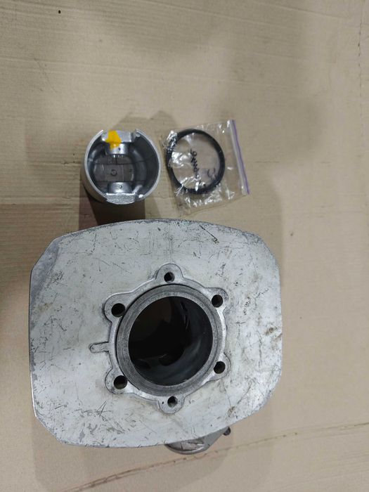 Циліндр + поршень іж ПС