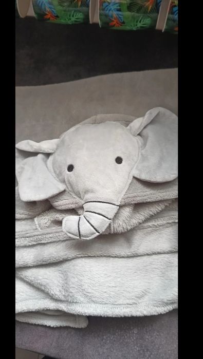 Kocyk slonik dla niemowlaka