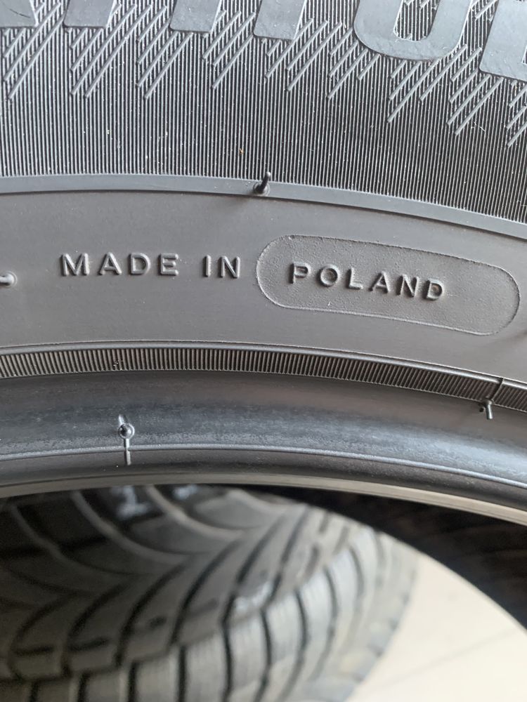 Комплект літніх шин 235/60/18 103V Michelin LATITUDE Sport 3