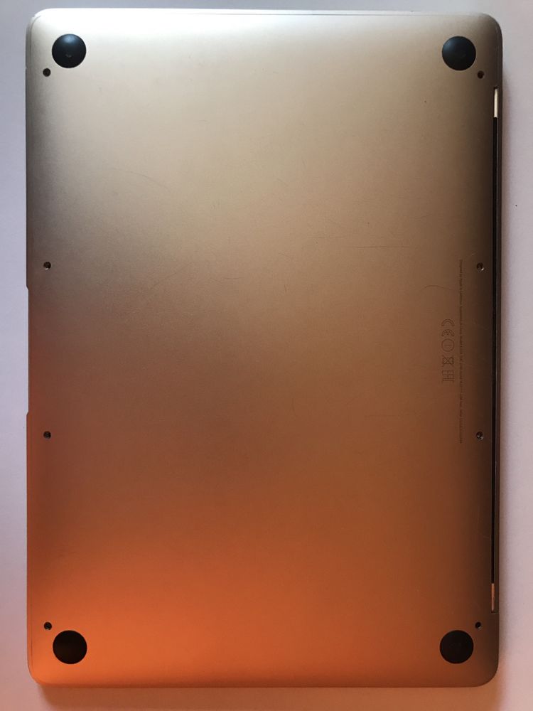 Macbook 12 a1534