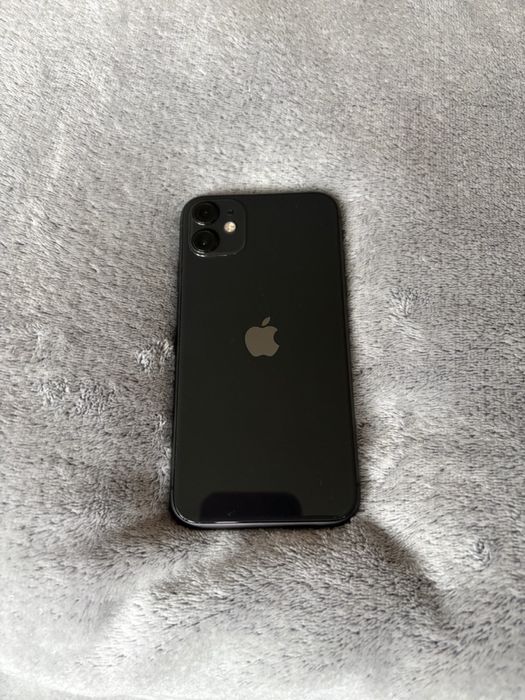 iPhone 11 в дуже гарному стані