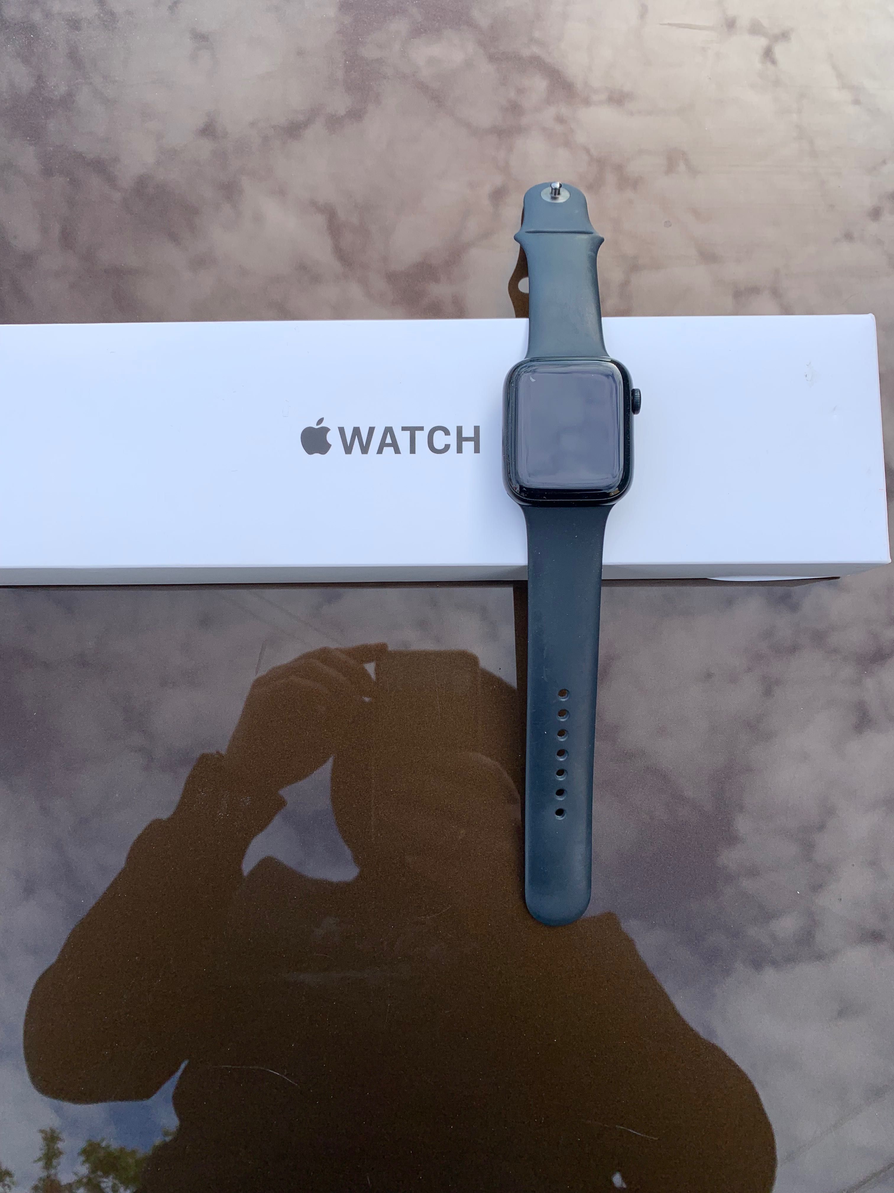 Apple Watch SE 2 40 100% silver НОВІ!