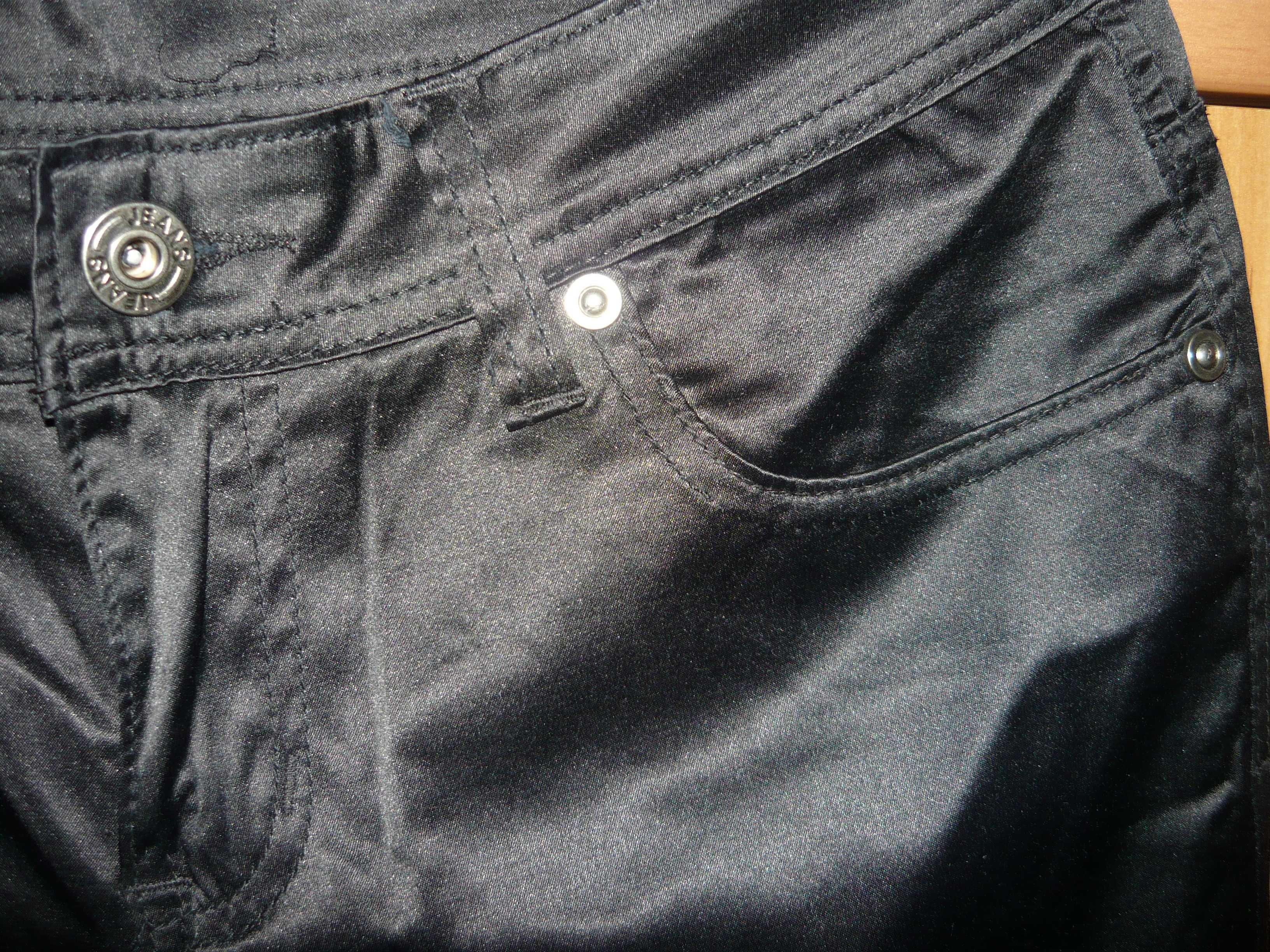 Spodnie jeans, czarne, satyna, śliskie, połyskujące r. 38 M