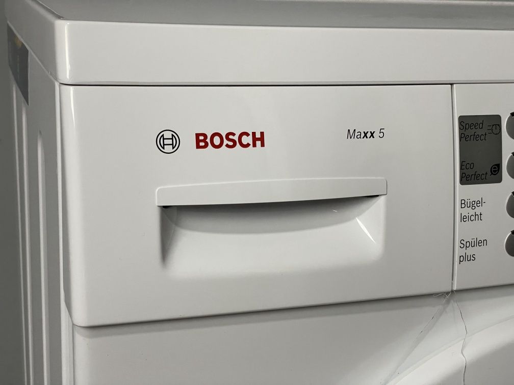 Вузька Пральна машина Bosch з Німеччини MAXX 5 40 см