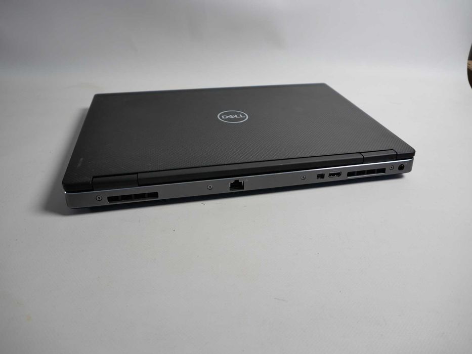 Робоча станція Dell Precision 7530 i5-8300H FullHD IPS 32GbRAM 250 SSD