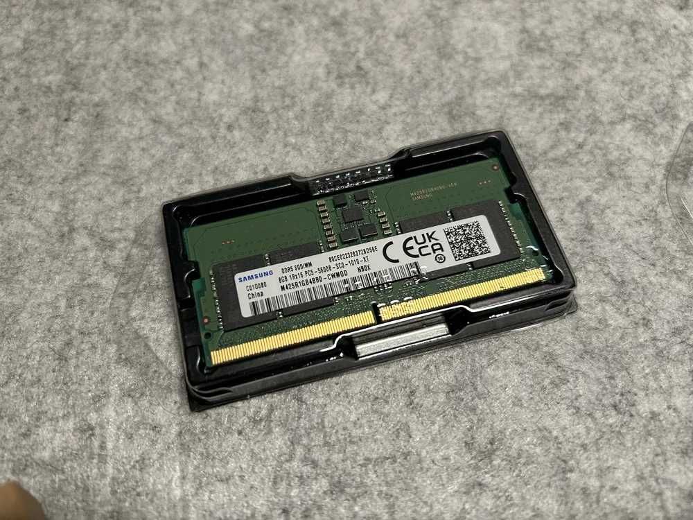 Оперативна пам'ять Samsung 16GB 2x8GB DDR5 SO-DIMM 1Rx16 5600 MHz