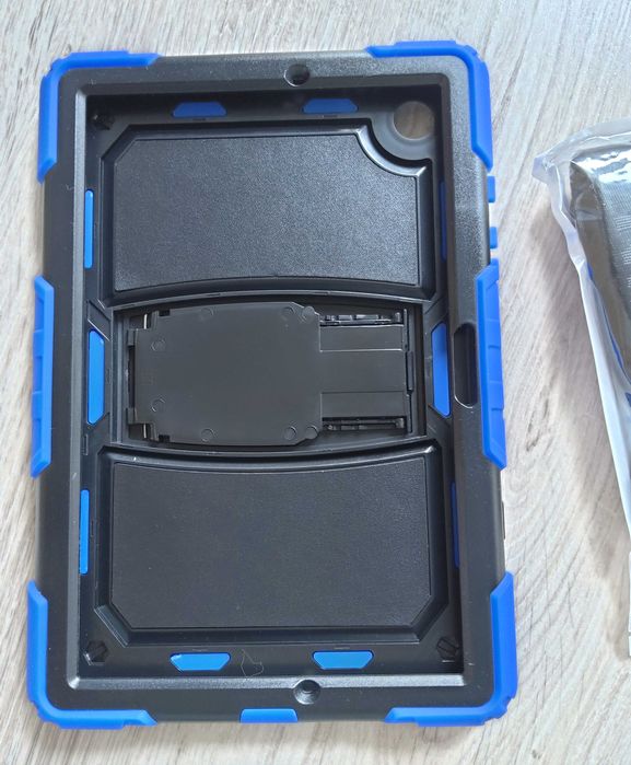 Etui case obudowa do Samsung Galaxy Tab A8 X200 10.5 cali