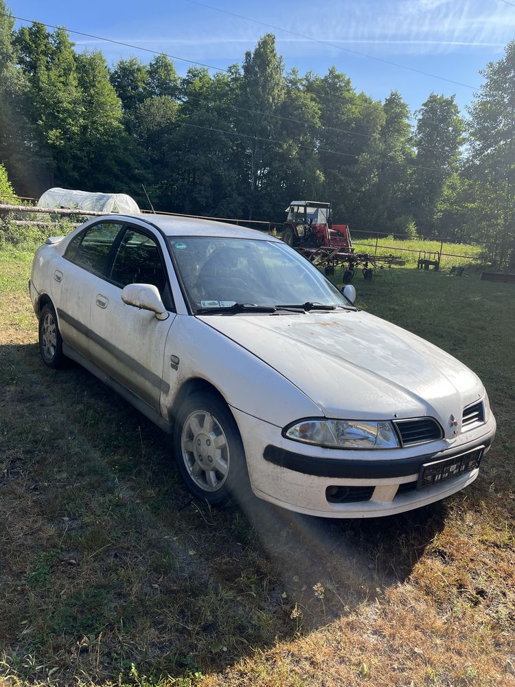 Mitsubihi Carisma