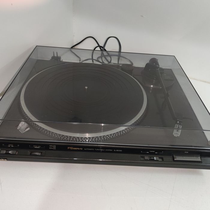 Gira Discos Technics SL-BD22D Como novo