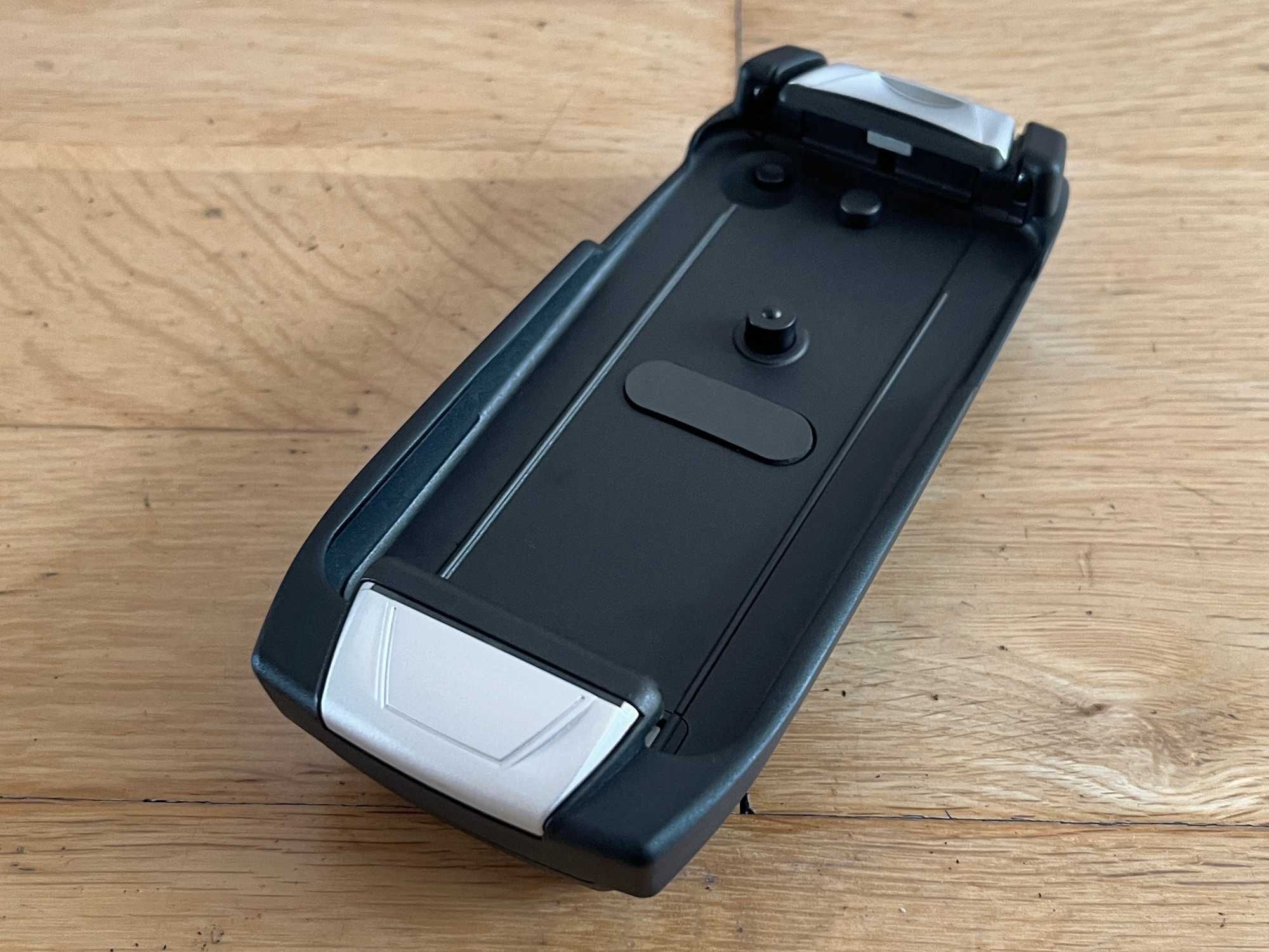 Mercedes Class C W204 Suporte para iPhone 4