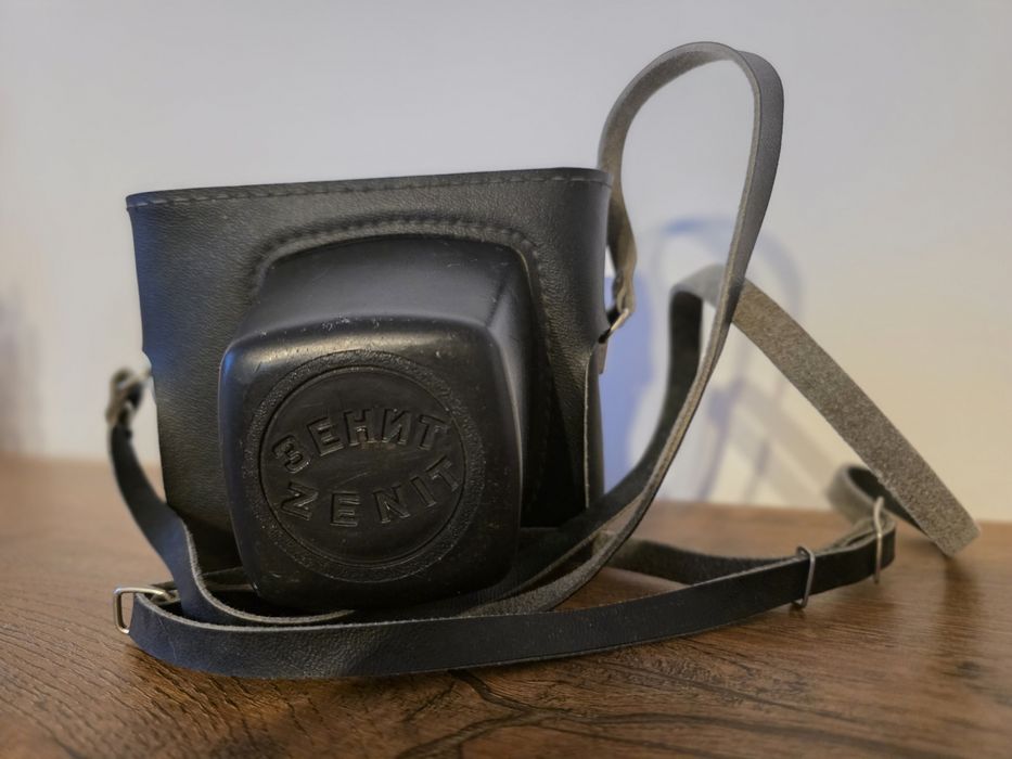 Zenit ET – nowy, kolekcjonerski aparat analogowy + etui