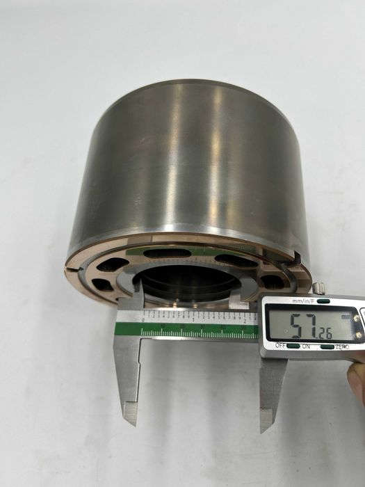 Cylinder silnika Sauer Danfoss 90M100 Claas, New Holland 90R100 90L100