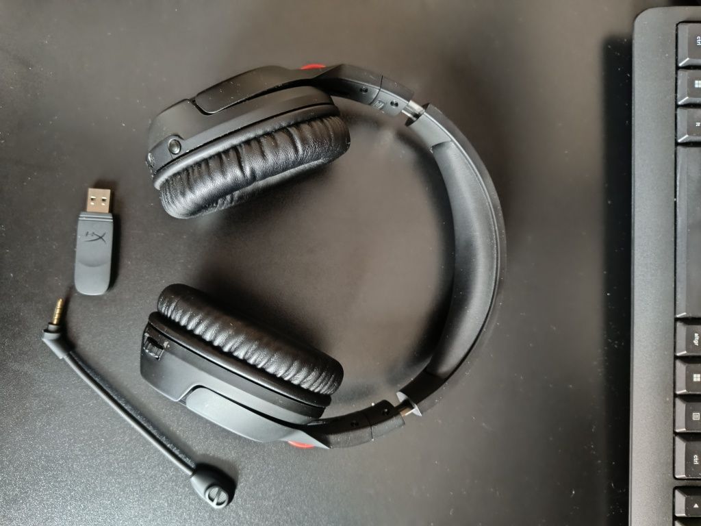 Sluchawki HyperX Cloud Flight stan idealny bezprzewodowe PC PS4