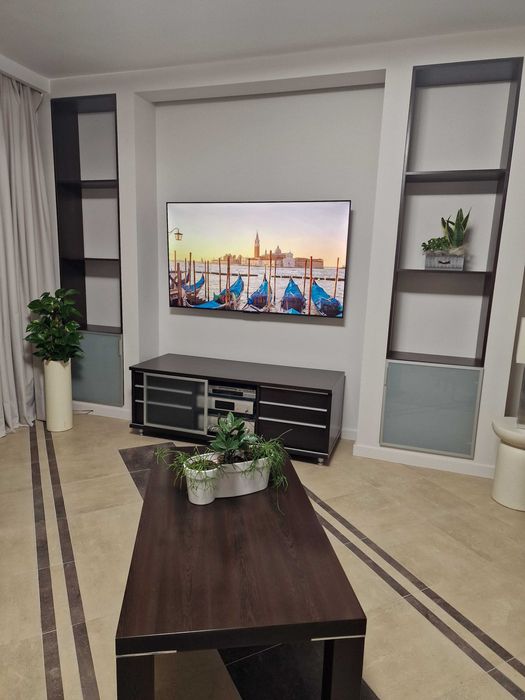 Zestaw mebli do salonu - szafka RTV, 2 regały, ława