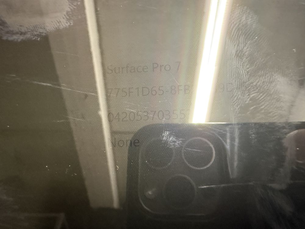 Microsoft Surface Pro 7 i5-10th/16/256gb/ на запчастини/ремонт