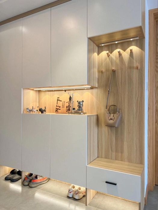 Гардеробні та прихожі під замовлення, Гардироб и прихожие под заказ