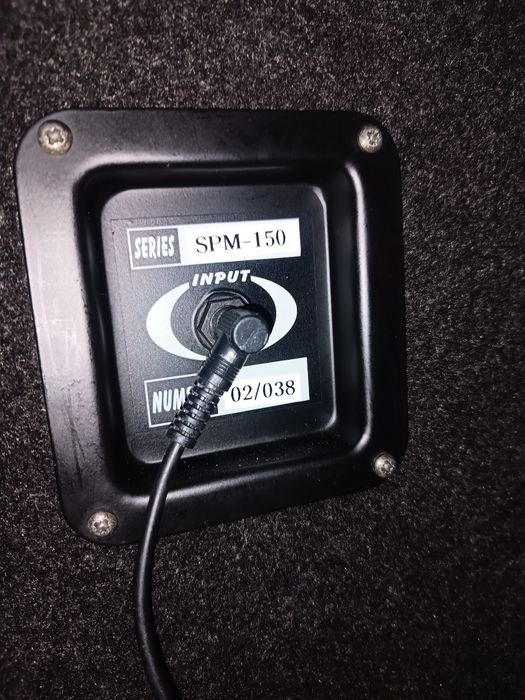 Sprzeda dwa głośniki box electronics spm 150