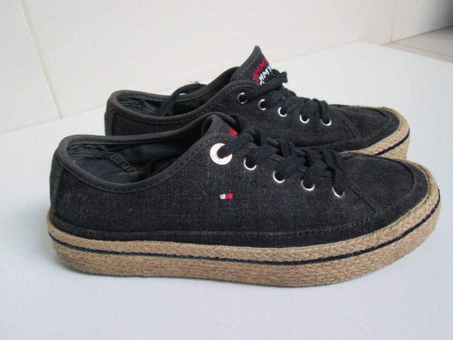 Tommy Hilfiger granatowe espadryle sznurowane 38