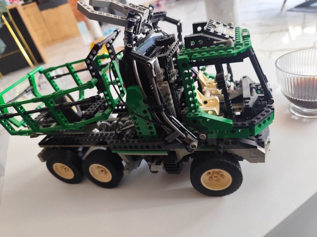 LEGO Technic 8479 z 1997 r old Baracode Multi set + pilot