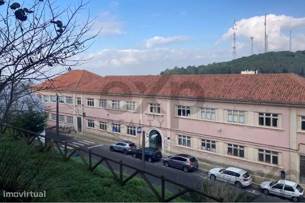 Edifício em Santiago do Cacém, Investimento Único