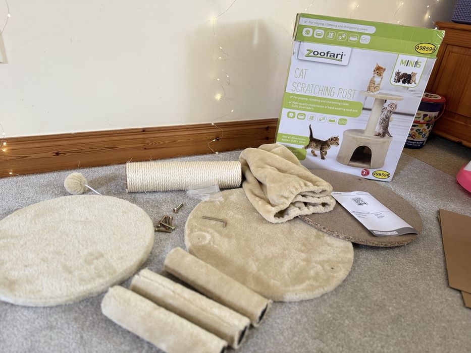 Продам когтеточку Zoofari