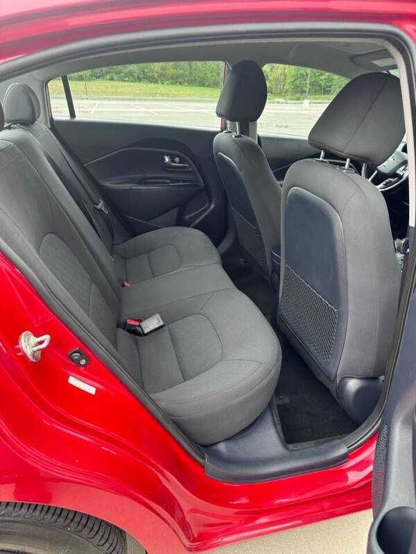 2016 Kia Rio EX Automat