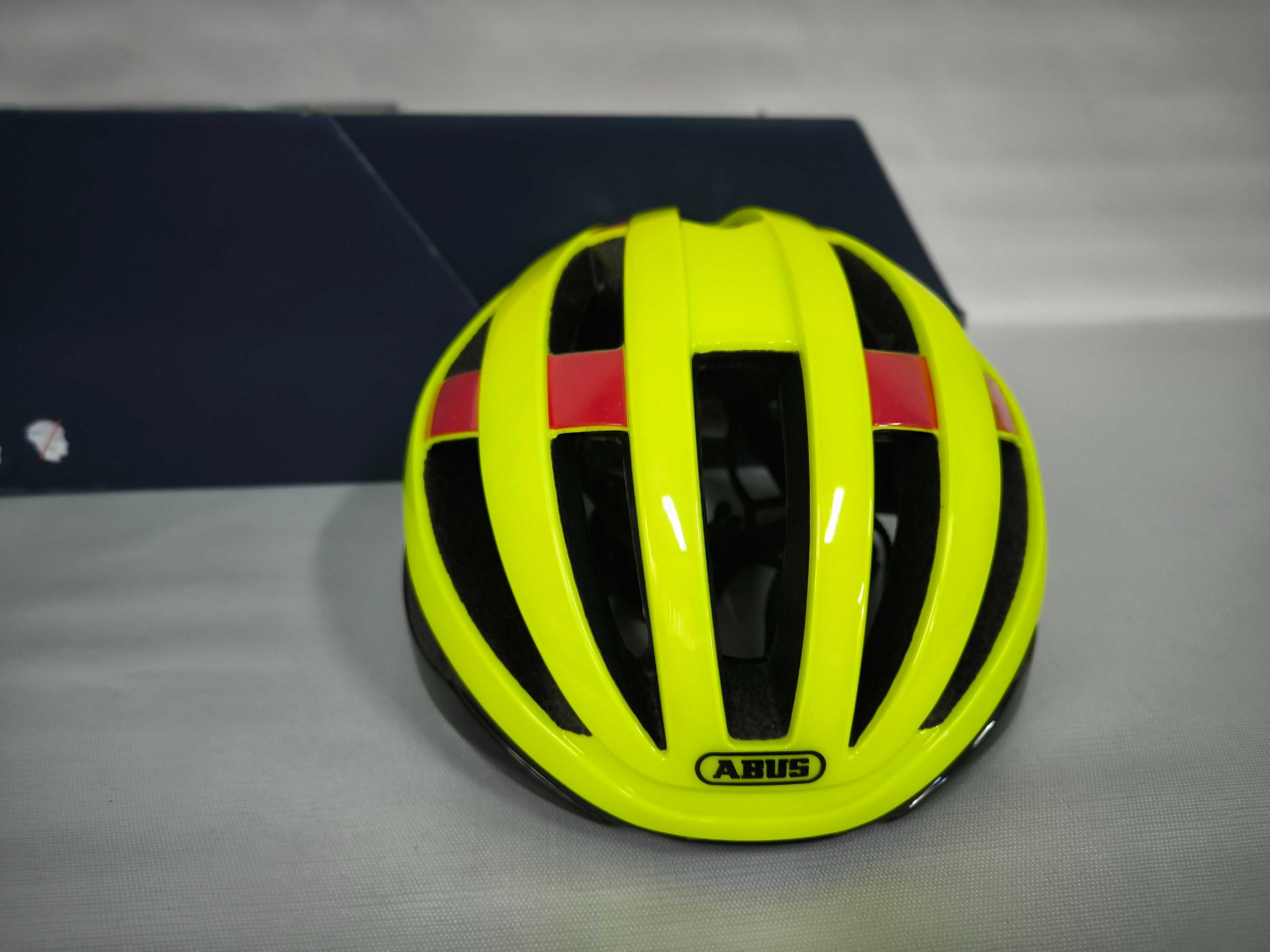 Kask rowerowy Abus Viantor r. M