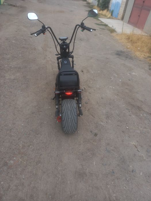 Продам електро скутер Maxxter rock