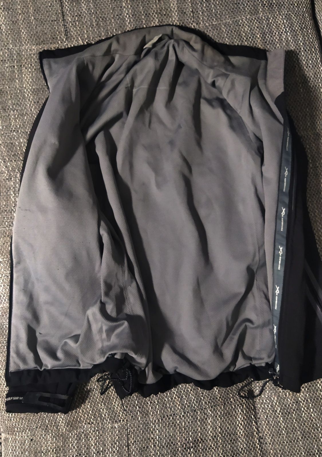 Водонепроникна куртка Regatta Softshell Isotex 5000. Розмір XL. EU 42.