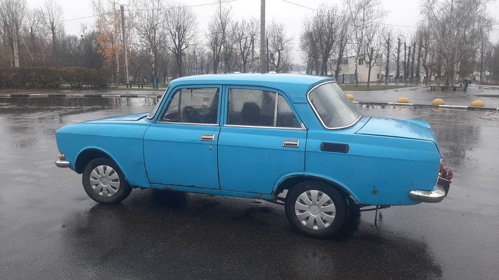 Продам москвич 2140