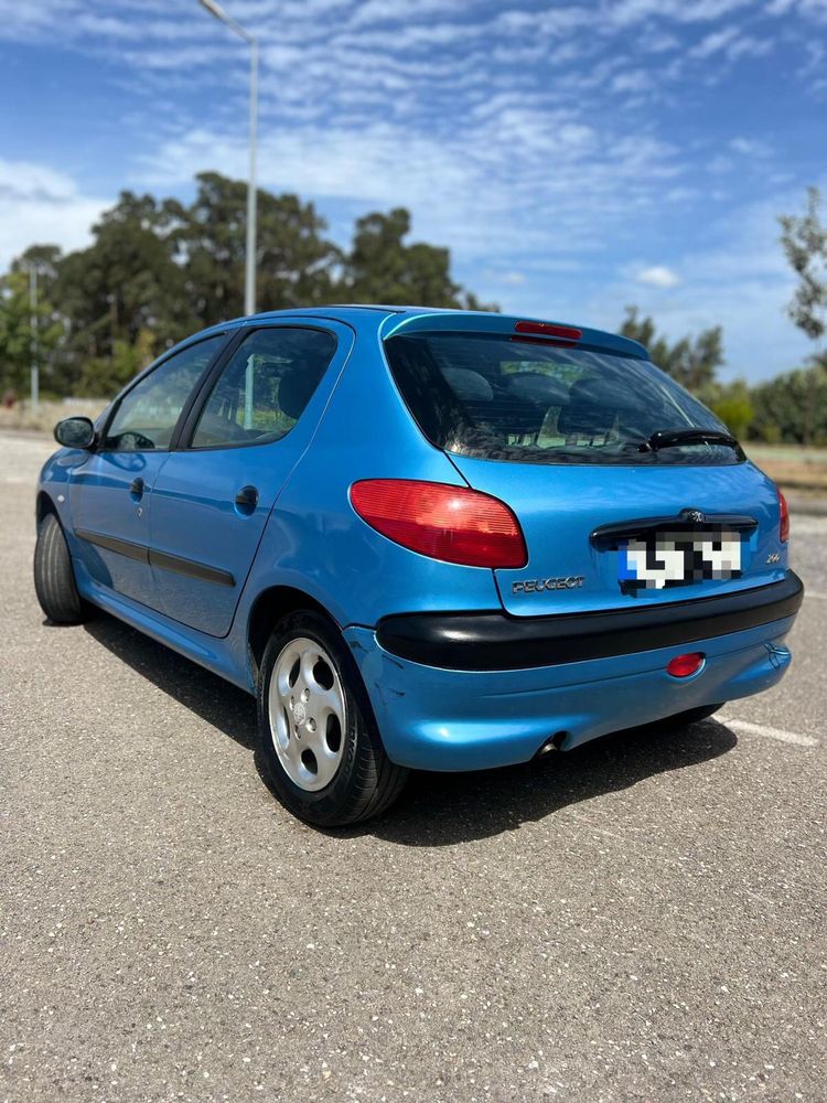 Peugeot 206 AUTOMÁTICO