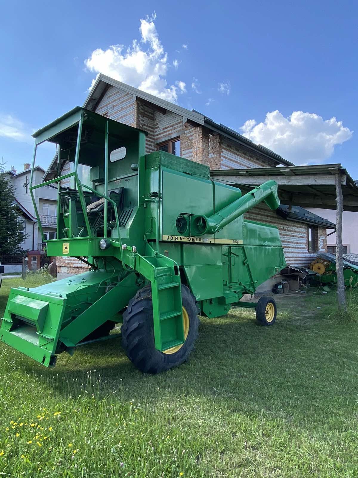 Комбайн John Deere 950