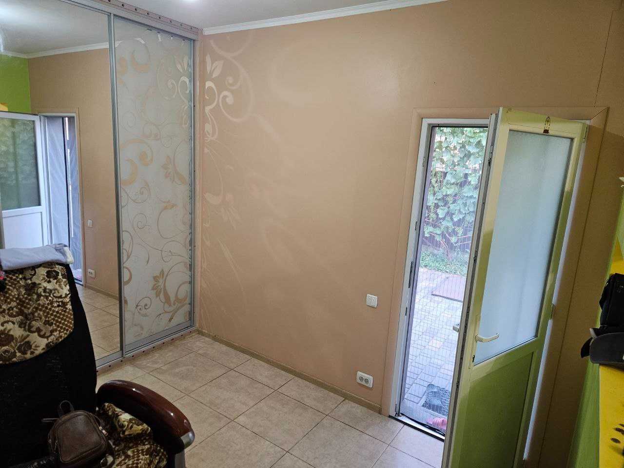 Продам затишний будинок з меблями 75 м кв.
