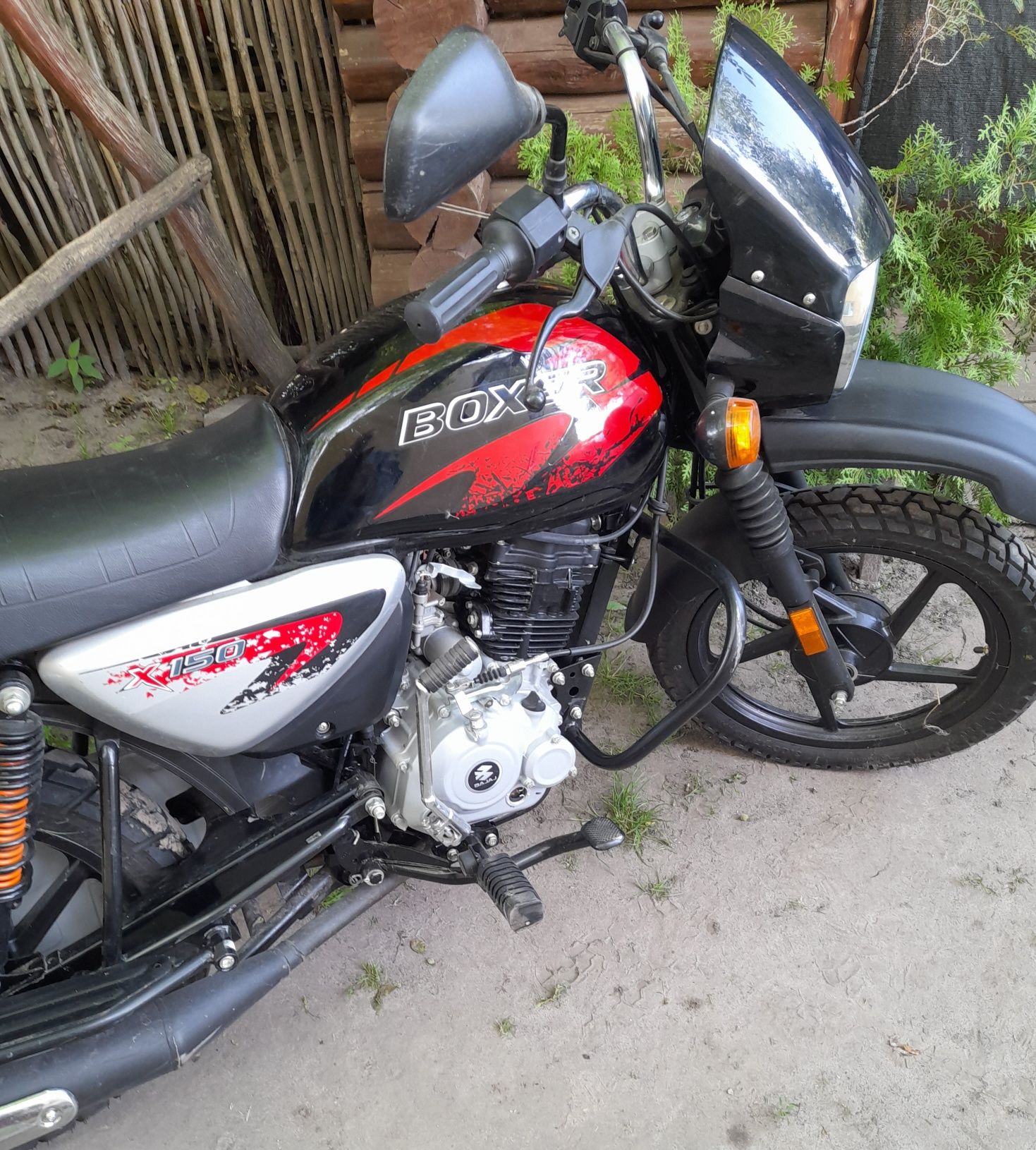 Мотоцикл Bajaj Boxer 150