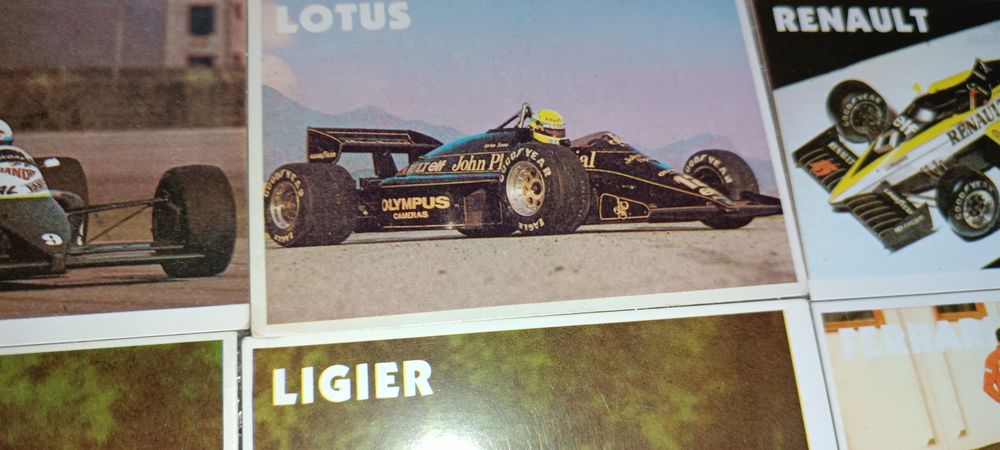 Rara Coleção da Fórmula 1 completa de 76 calendários de bolso da marca