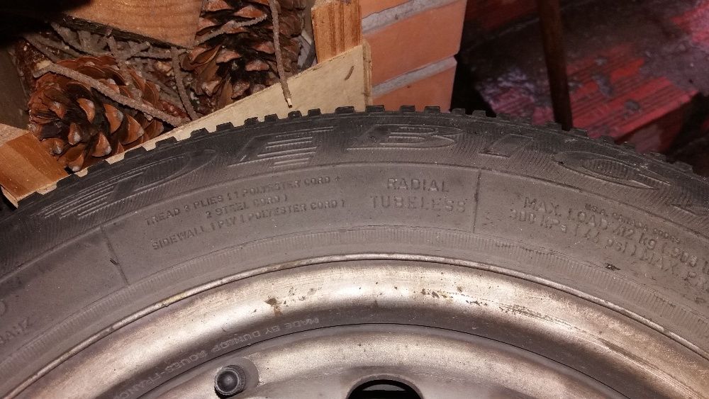 Jantes 13" ferro com pneus - 4 furos - proveniente Renault Clio